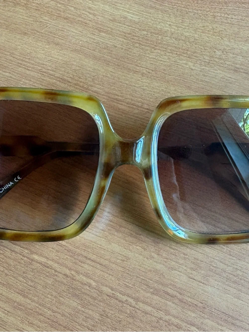 Free People Tortoise Shell Square Sunglasses with Brown Lenses